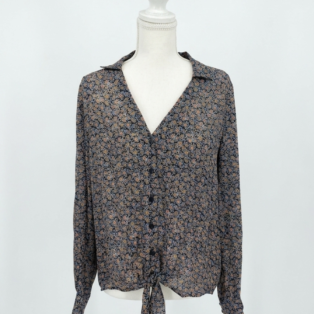 Parker 100%silk Tie Front Blouse Medium Euc Blue Floral